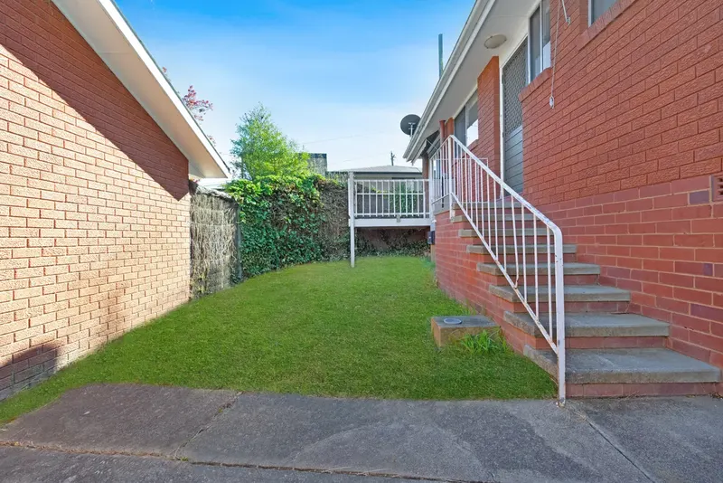 30 Spafford Crescent, Farrer, photo 9
