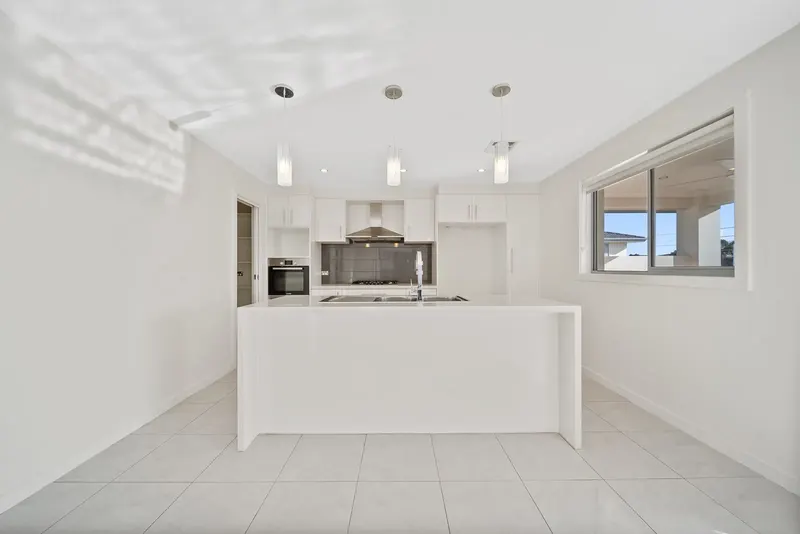 55 Langtree Crescent, Crace, photo 5