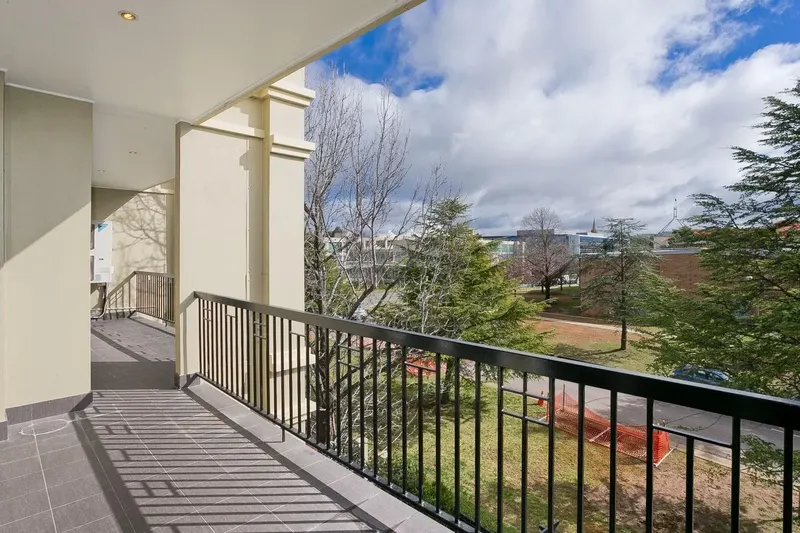 11/15 Fitzroy Crescent, Forrest, photo 12