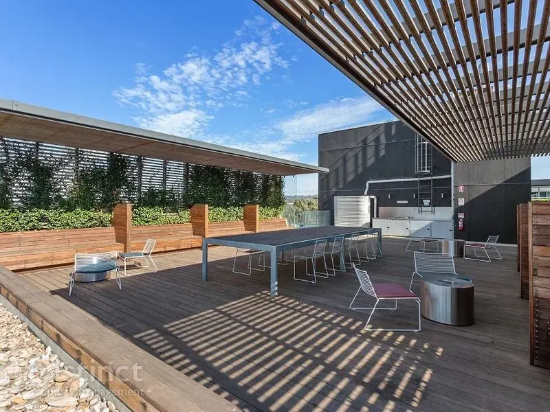 76/43 Eastlake Parade, Kingston, photo 16