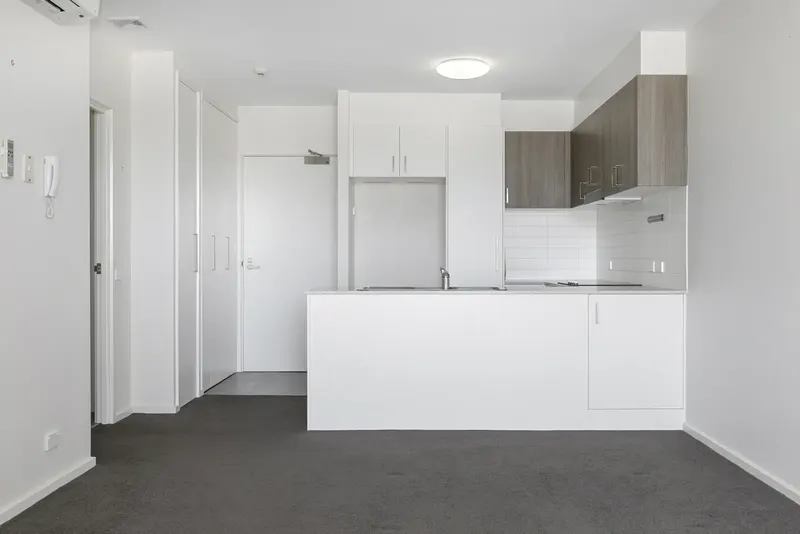 65/148 Flemington Road, Harrison, photo 2