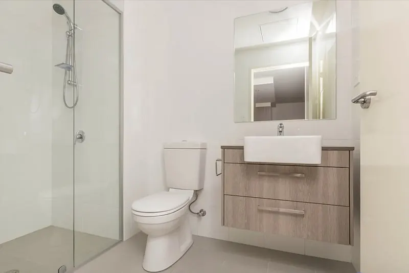 110/121 Easty Street, Phillip, photo 3