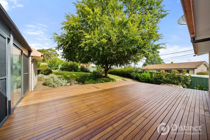 4 Achernar Close, Giralang, photo 23