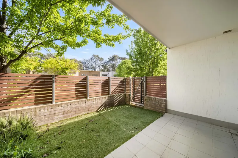 27/39 Jerrabomberra Avenue, Narrabundah, photo 8
