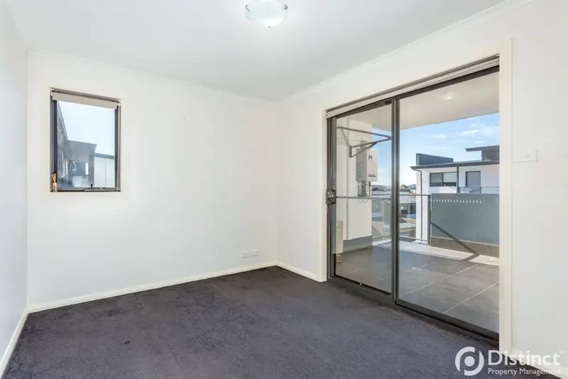 30/60 John Gorton Drive, Coombs, photo 3