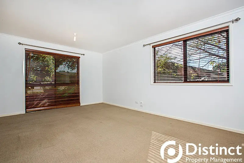 29 Currey Street, Gowrie, photo 4
