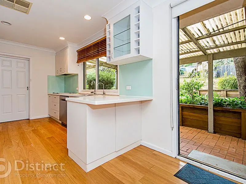 31 Deloraine Street, LYONS ACT 2606, photo 5