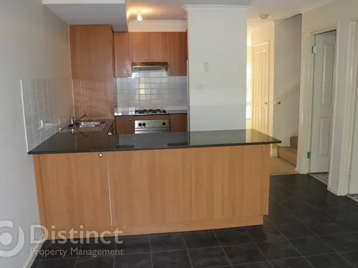12/15 Wanliss Street, Latham, photo 3