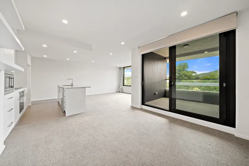 19/90 Lowanna Street, Braddon, photo 5