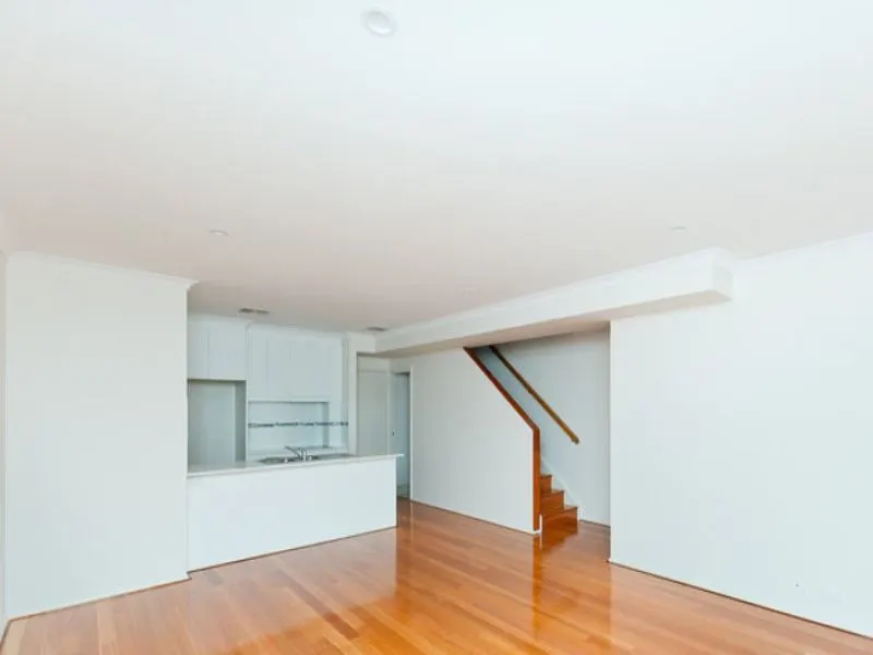 1/8 Hope Street, Dickson, photo 1