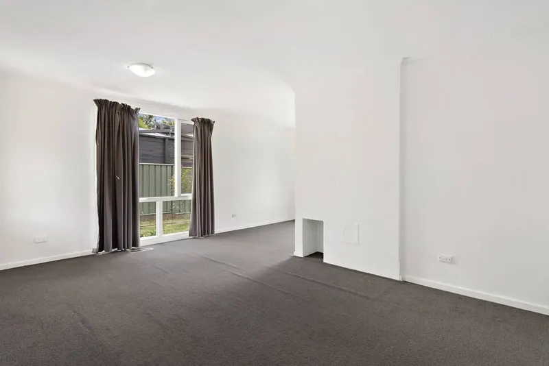 4 Earle Street, Lyneham, photo 2