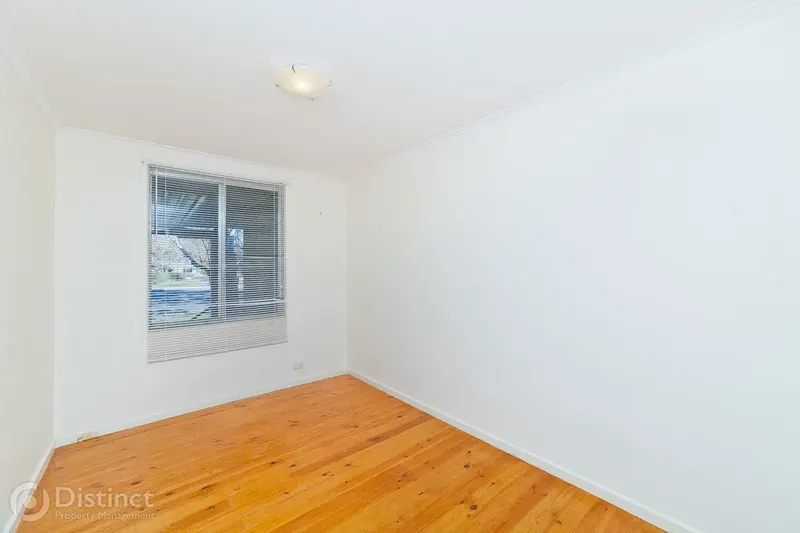 70 Nemarang Crescent, Waramanga, photo 6