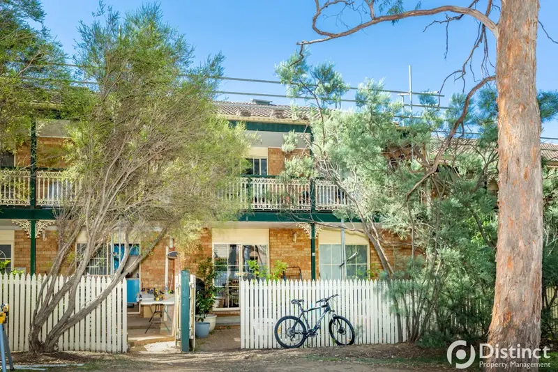 13/13 Sturt Avenue, Griffith, photo 1