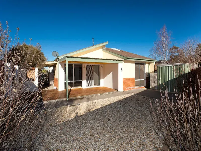 4/4 Yarrawonga Street, Ngunnawal, photo 1