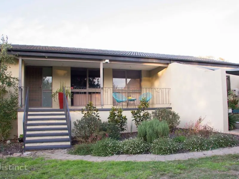 188a Southern Cross Drive, Latham, photo 1