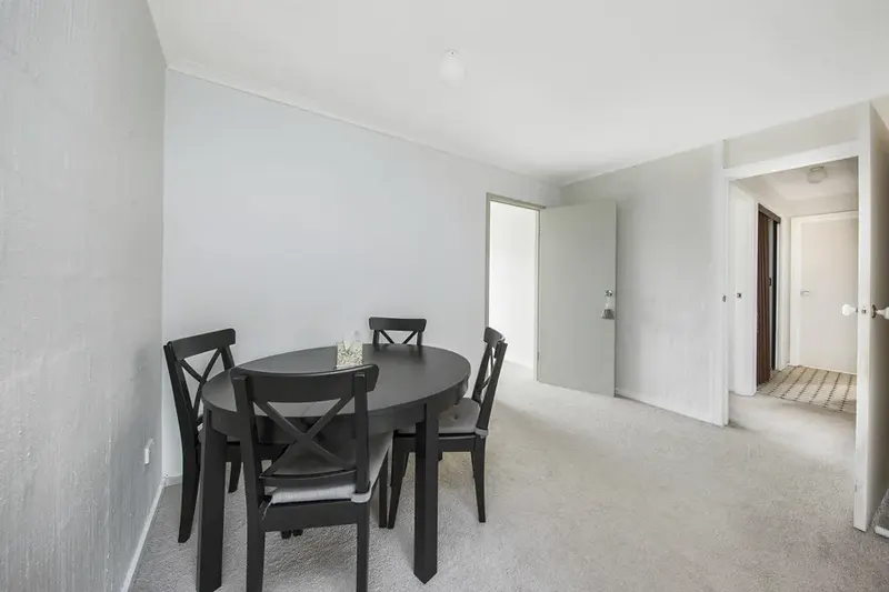10/11 Tenison Woods Circuit, Bonython, photo 2