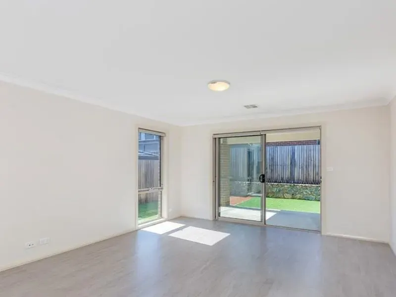 5 Bindugan Crescent, Ngunnawal, photo 3