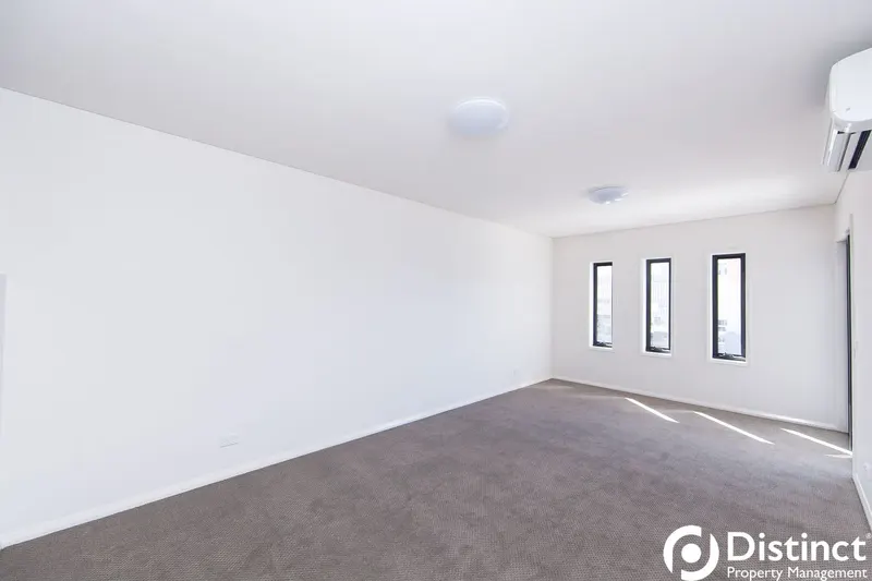 2/70 Nullarbor Avenue, Harrison, photo 5