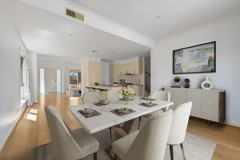 14 Wombeyan Street, Harrison, photo 3