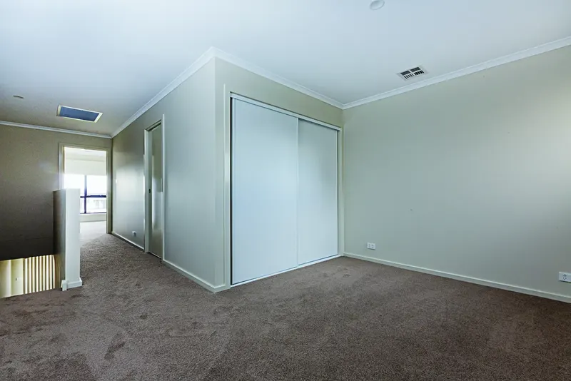 74 Wanderlight Avenue, Lawson, photo 6