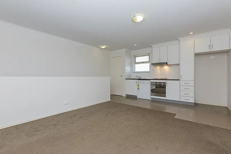 45 Whitmore Crescent, Watson, photo 2