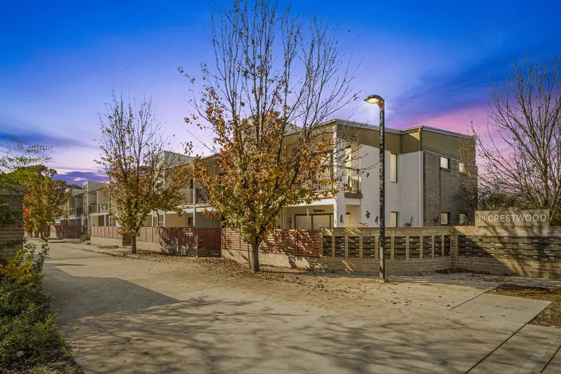 32/39 Jerrabomberra Avenue, Narrabundah