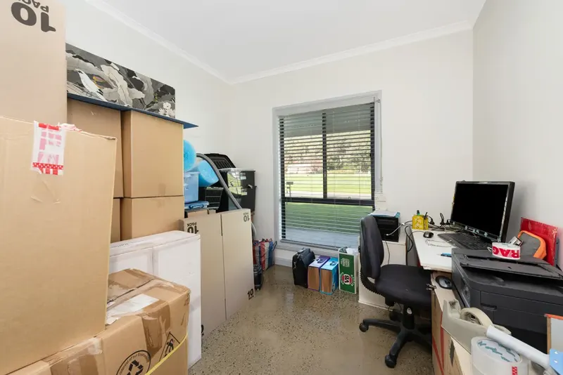 115 Foxlow Street, Captains Flat, photo 9