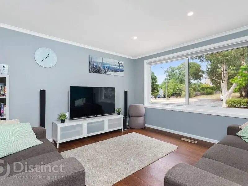117 Burrinjuck Crescent, Duffy, photo 3