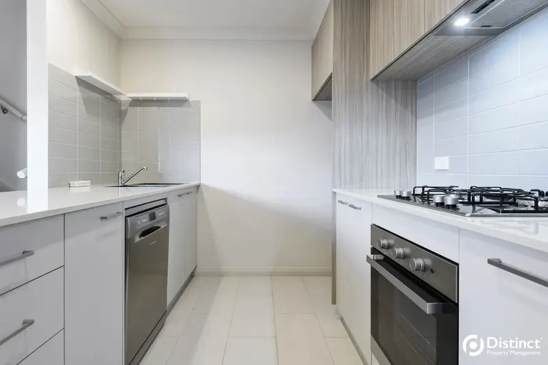 21/30 Bon Scott Crescent, Moncrieff, photo 3