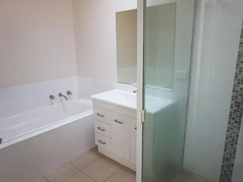 112 Oodgeroo Avenue, Franklin ACT 2913, photo 10