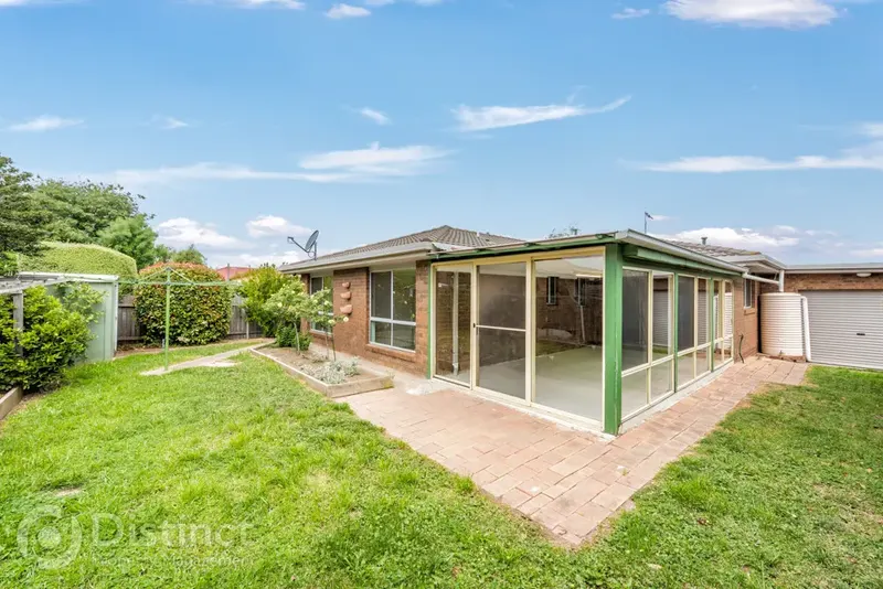 8 Odern Place, Ngunnawal, photo 9