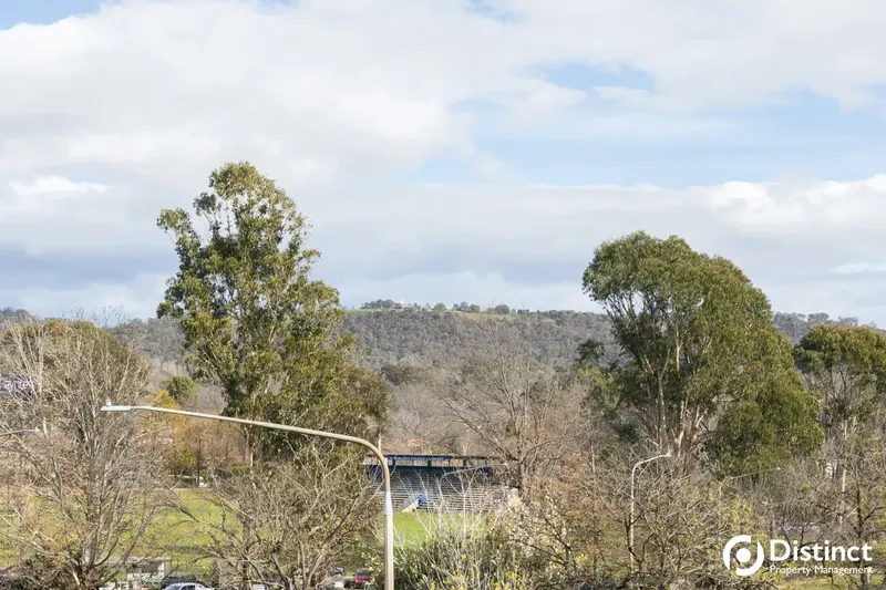 44/109 Canberra Avenue, Griffith, photo 2