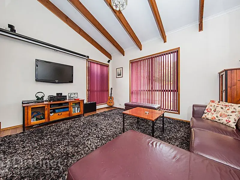 19 Helen Mayo Crescent, Bonython, photo 4