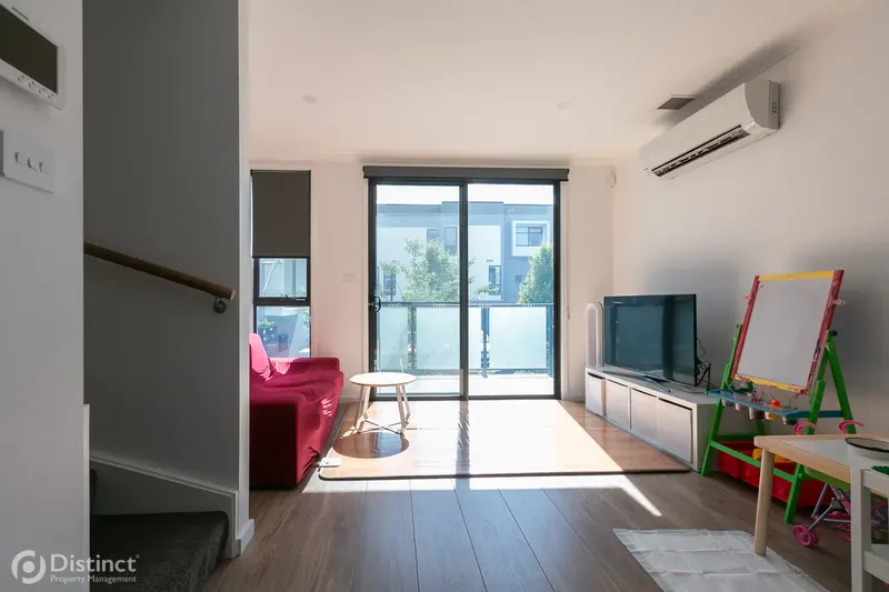 20/128 Easty Street, Phillip, photo 4