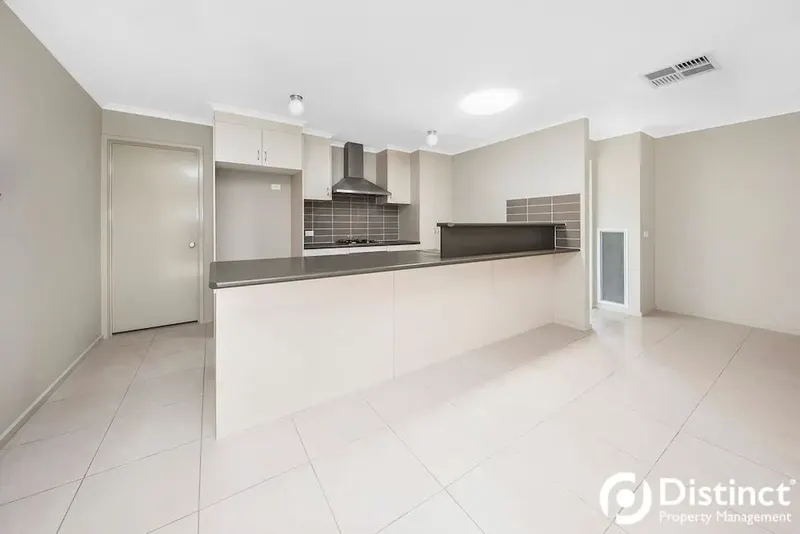 4 Ben Blakeney Street, Bonner, photo 3