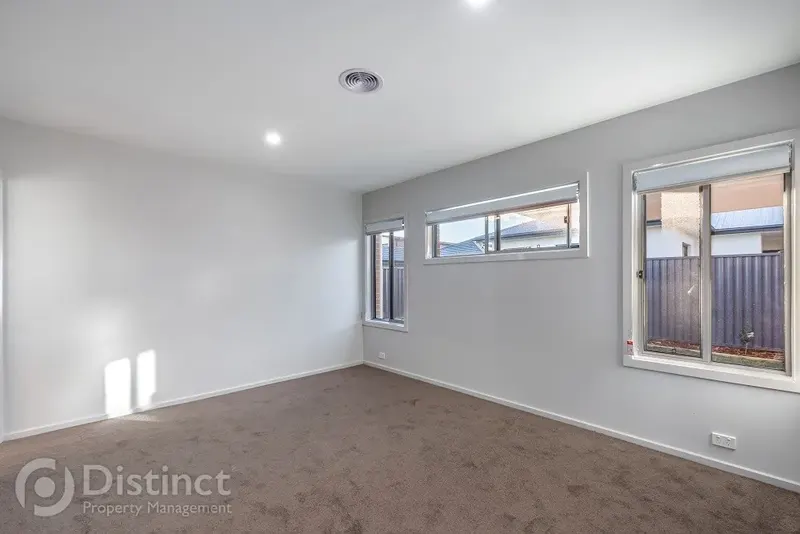23 Chuditch Street, Throsby, photo 7