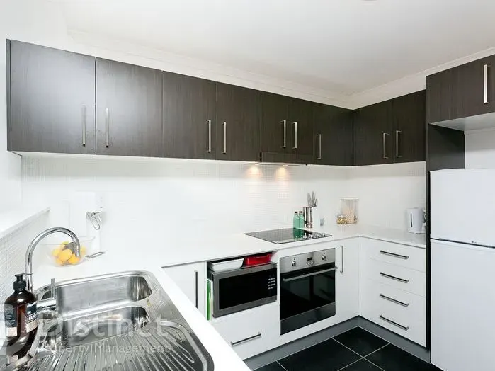 102/48 Gungahlin Place, Gungahlin, photo 2