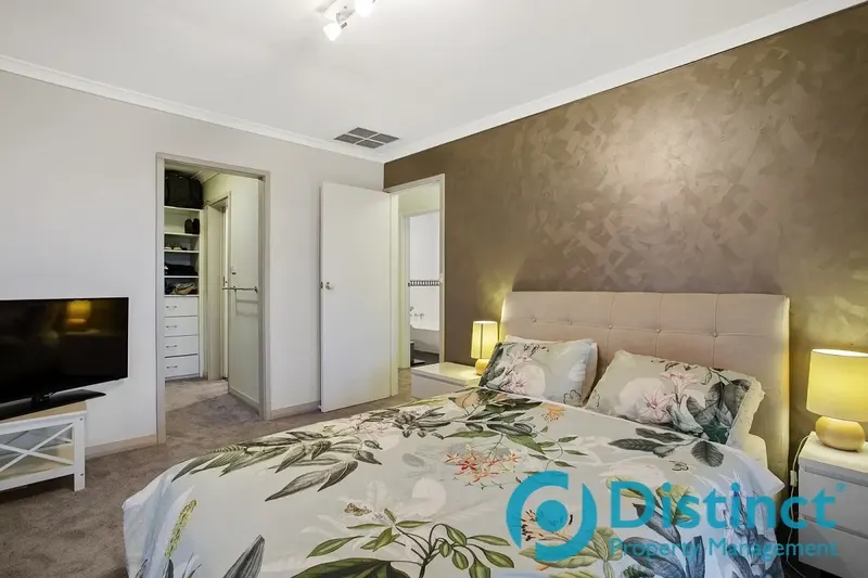 6 Parer Street, Scullin, photo 12