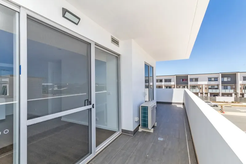 12/2 Manning Clarke Crescent, Franklin, photo 8
