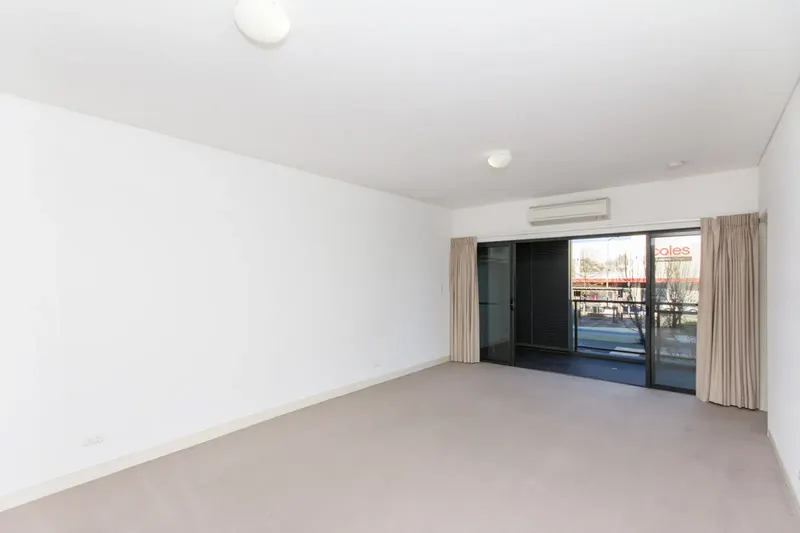 B109/100 Gungahlin Place, Gungahlin, photo 6