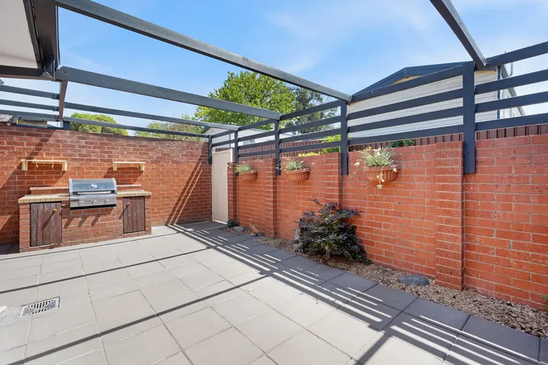 2/87-89 Donald Road, Karabar, photo 10