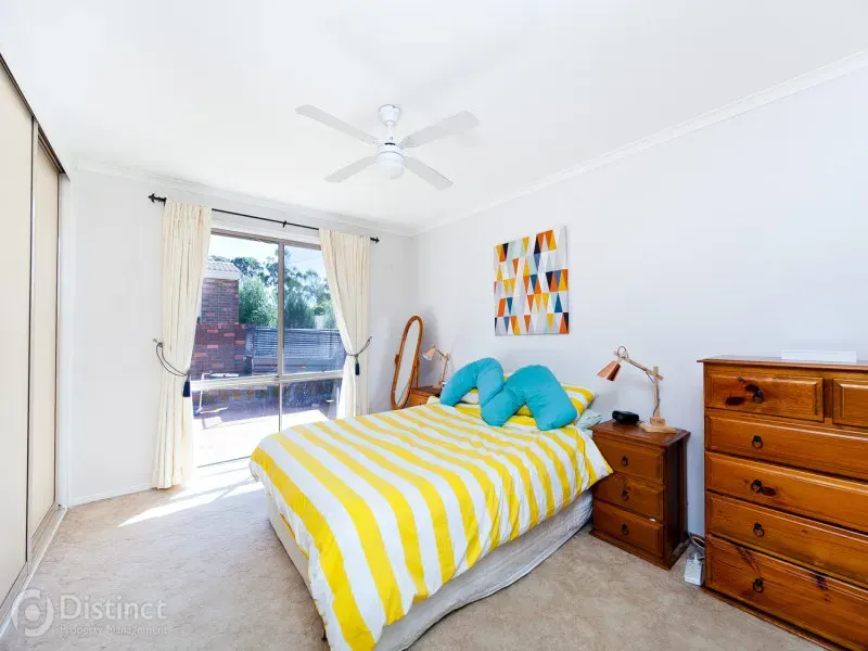 16 Werriwa Crescent, Isabella Plains, photo 5