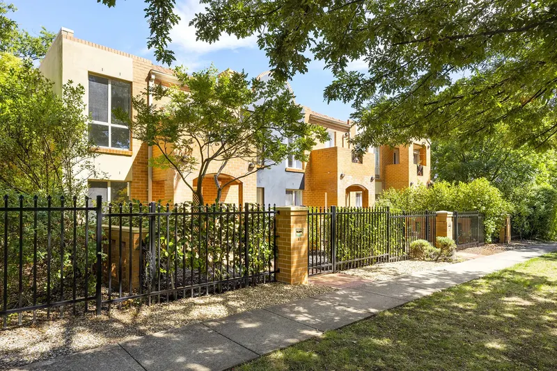 4/67 Macleay Street, Turner ACT 2612, photo 2