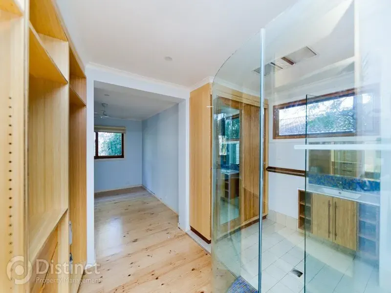 18 Jacobs Street, Evatt, photo 8