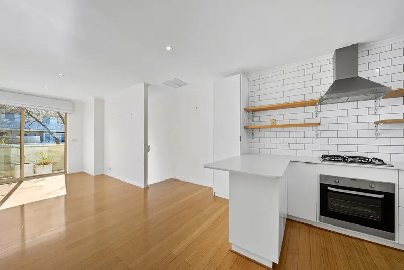 24/44 Medworth Crescent, Lyneham ACT 2602, photo 4