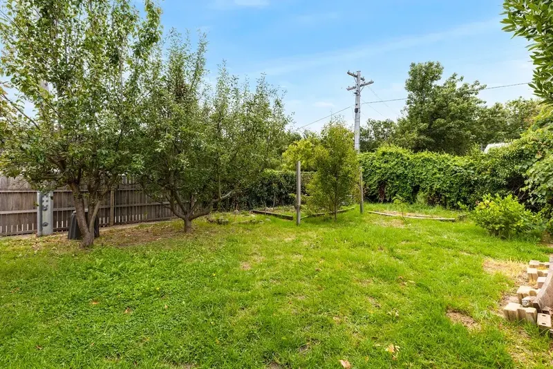 19 Bundeela Street, Narrabundah, photo 17