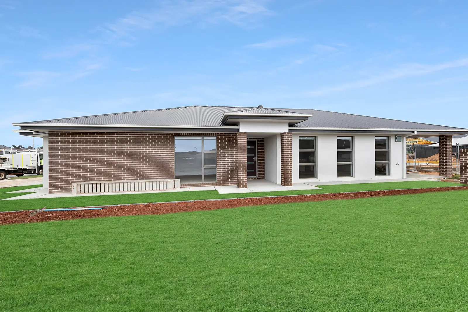 50 Zealie Bend, Googong, photo 1