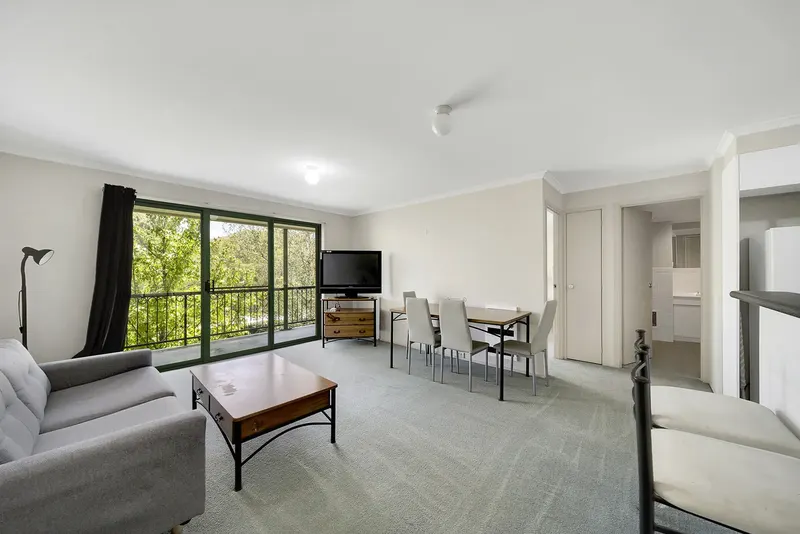 57/10 Eyre Street, Griffith, photo 3