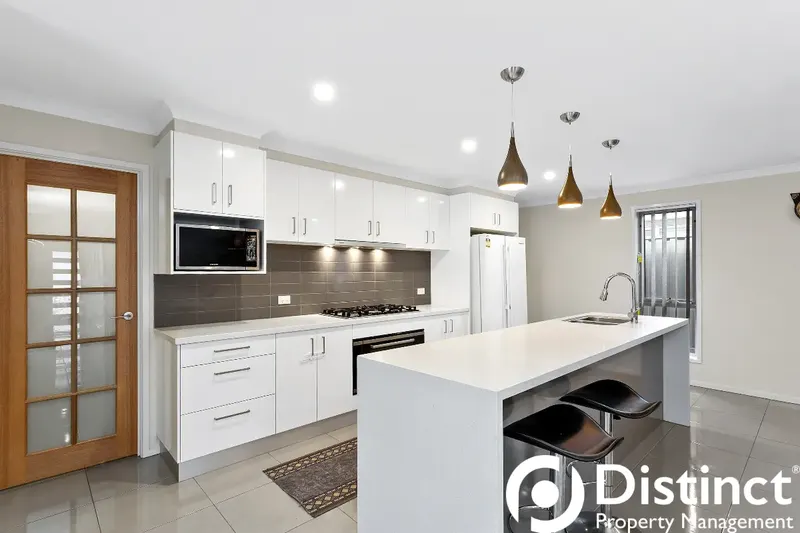 5 Yates Way, Googong, photo 3