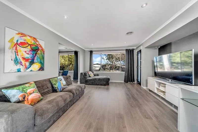 81 Summerland Circuit, Kambah